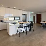 Aqua Beachfront - 2 * Aya Napa