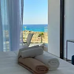Aqua Beachfront - 2 * Aya Napa