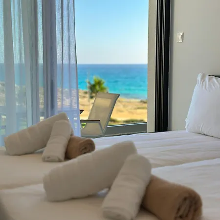 Villa Aqua Beachfront - 2 Ajía Nápa