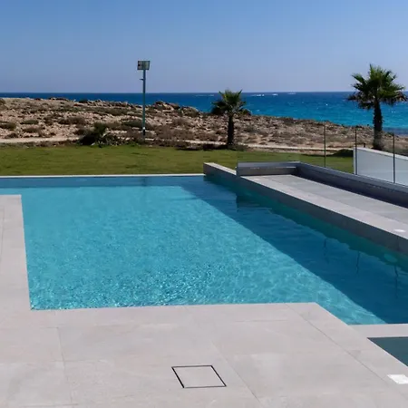 Vilă Aqua Beachfront - 2 Ayia Napa