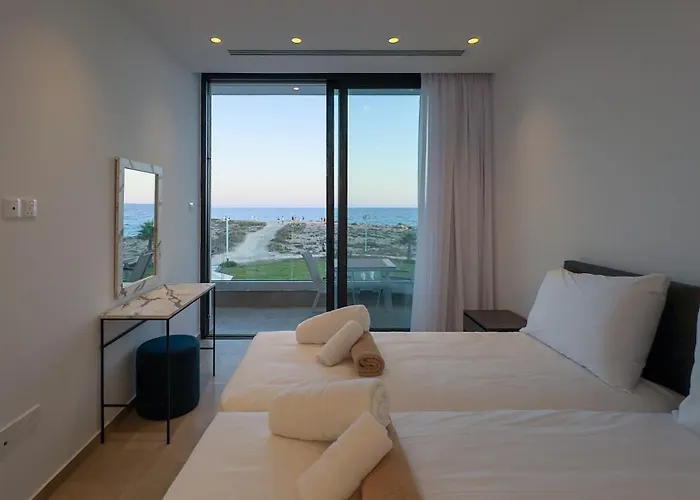 Aqua Beachfront - 2 Ajia Napa