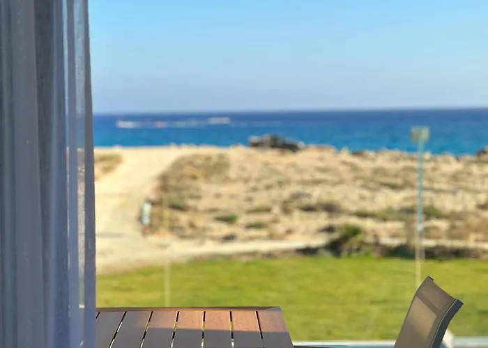 Willa Aqua Beachfront - 2 *