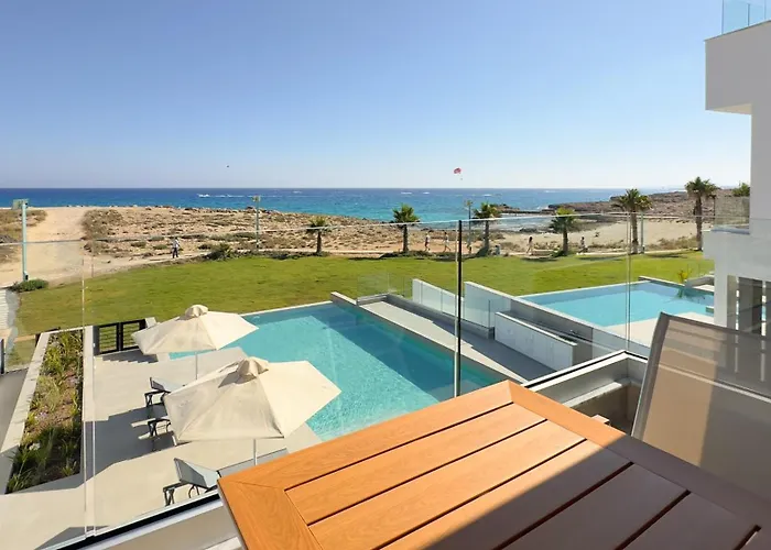 Willa Aqua Beachfront - 2 Ajia Napa