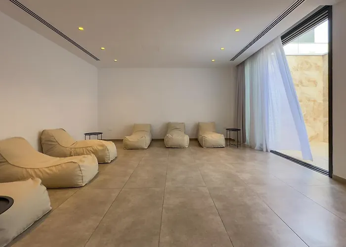 Aqua Beachfront - 2 Ajia Napa