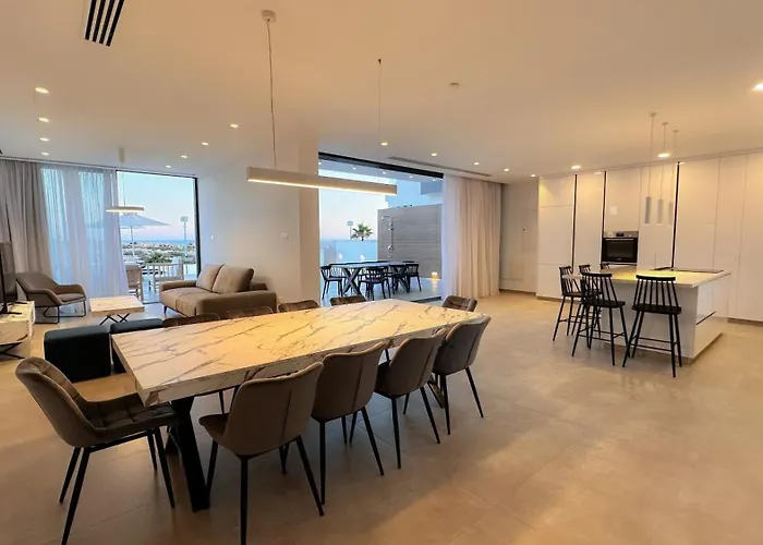 Aqua Beachfront - 2 ヴィラ *