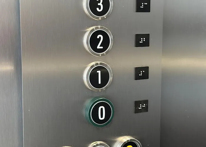 Aqua Beachfront - 2 Ajia Napa