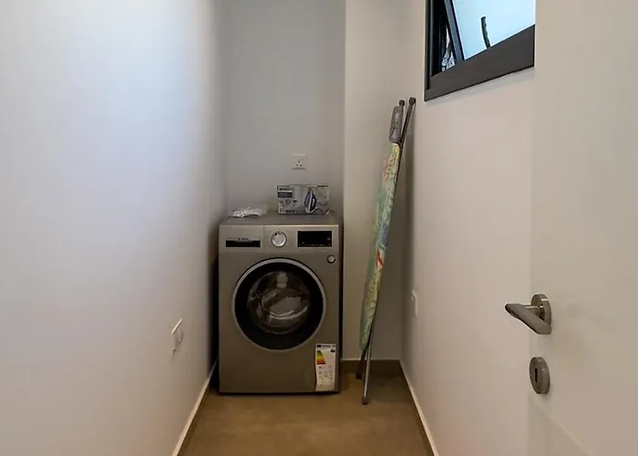 Aqua Beachfront - 2 *