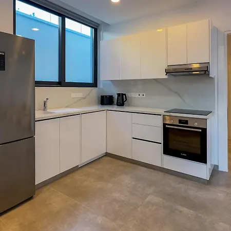 Aqua Beachfront - 2 * Ayia Napa