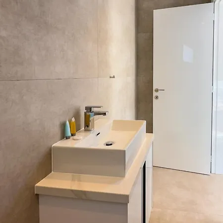 Aqua Beachfront - 2 * Ayia Napa