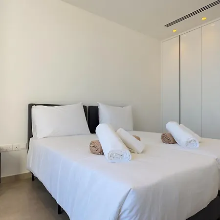 Aqua Beachfront - 2 Villa Ayia Napa